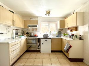 Photo 19- click for photo gallery